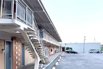 Photo 4 - Campus Inn by Hotel O Gainesville - University Area