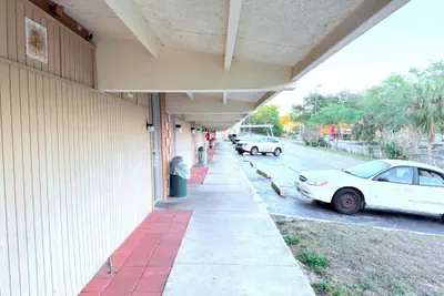 Photo 3 - Campus Inn by Hotel O Gainesville - University Area