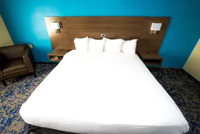 Photo 4 - Quality Inn & Suites Monroeville South