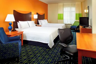 Photo 5 - Fairfield Inn & Suites by Marriott Phoenix Midtown
