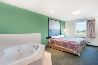 Photo 5 - Super 8 by Wyndham Hagerstown/Halfway Area