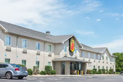 Photo 2 - Super 8 by Wyndham Hagerstown/Halfway Area
