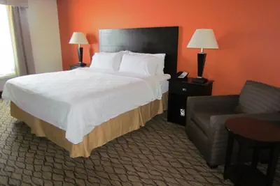 Photo 4 - Holiday Inn Express Hotel & Suites Cadillac by IHG