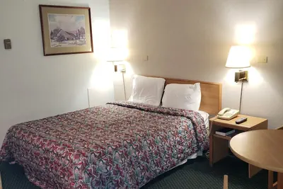 Photo 5 - Budget Inn Horseheads