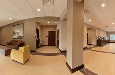 Photo 4 - Super 8 by Wyndham Hershey Chocolate Avenue