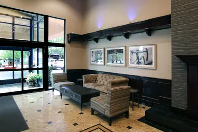 Photo 2 - Oxford Suites Downtown Spokane