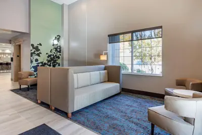 Photo 4 - Sleep Inn & Suites Lebanon - Nashville Area