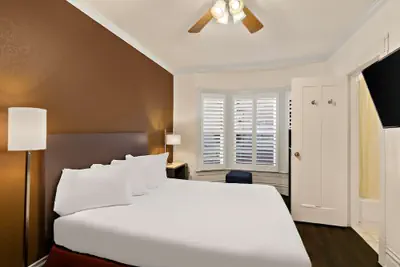 Photo 2 - Mithila San Francisco, SureStay Collection by Best Western
