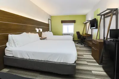 Photo 3 - Holiday Inn Express Philadelphia NE - Langhorne by IHG