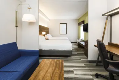 Photo 5 - Holiday Inn Express Philadelphia NE - Langhorne by IHG
