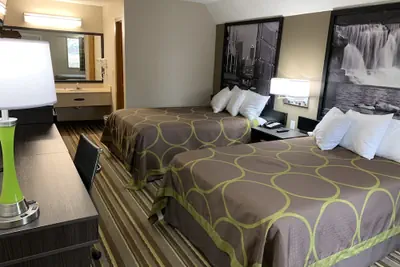 Photo 5 - Super 8 by Wyndham Brownsburg