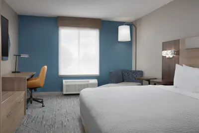 Photo 4 - Holiday Inn Express Hotel & Suites Chambersburg by IHG