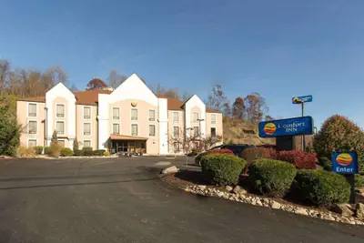 Photo 2 - Comfort Inn Pittsburgh Crafton