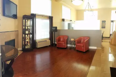 Photo 3 - Mid City Inn and Suites
