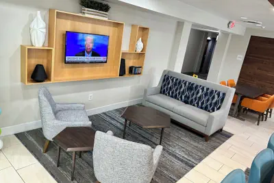 Photo 3 - Holiday Inn Express Rochester NE- Irondequoit by IHG