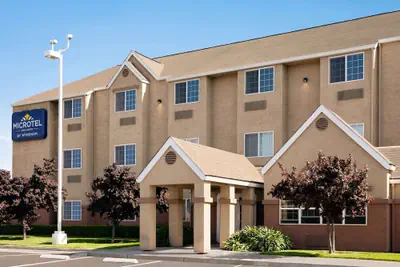 Photo 2 - Microtel Inn & Suites by Wyndham Lodi/North Stockton
