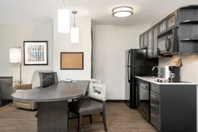 Photo 3 - Candlewood Suites Charlotte - Arrowood by IHG