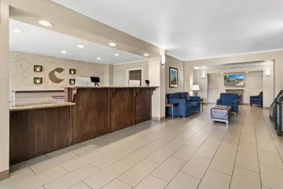 Photo 5 - Comfort Inn & Suites Lancaster Antelope Valley