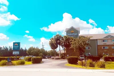 Photo 2 - Suburban Studios Fort Myers Cape Coral