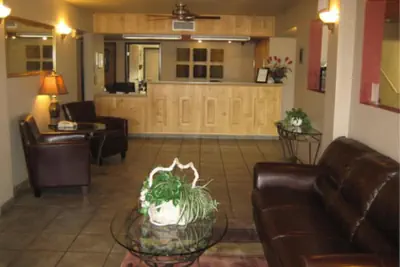 Photo 2 - Catalina Inn