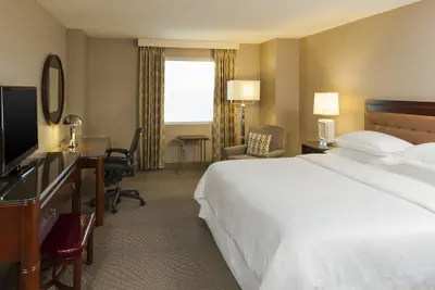 Photo 5 - Sheraton Metairie - New Orleans Hotel