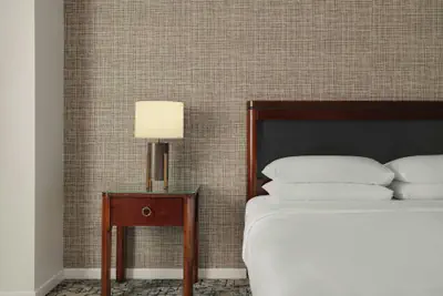 Photo 5 - Sheraton Metairie - New Orleans Hotel