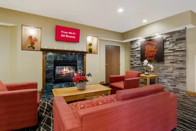 Photo 2 - Red Roof Inn South Bend - Mishawaka