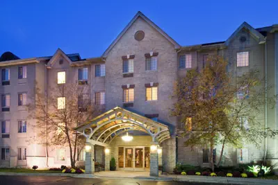 Photo 2 - Staybridge Suites Chicago-Oakbrook Terrace by IHG