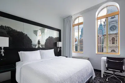 Photo 4 - Residence Inn Philadelphia Center City