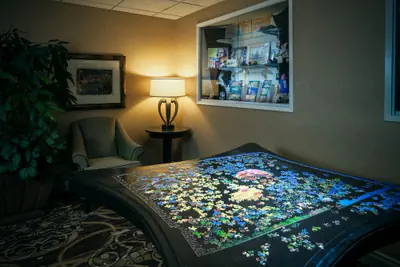 Photo 4 - Plaza Inn & Suites at Ashland Creek