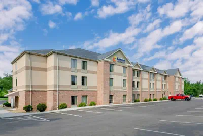 Photo 2 - Comfort Inn & Suites Christiansburg I-81
