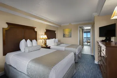 Photo 5 - Holiday Pavilion Resort on the Boardwalk