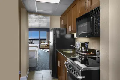 Photo 4 - Holiday Pavilion Resort on the Boardwalk