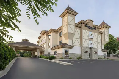 Photo 2 - SpringHill Suites by Marriott Frankenmuth