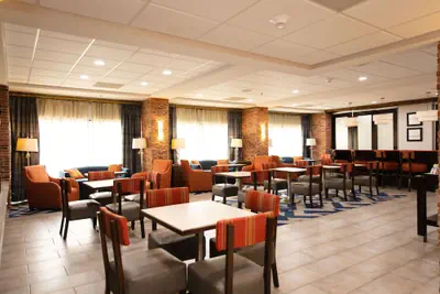Photo 4 - Hampton Inn Hammond