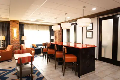Photo 5 - Hampton Inn Hammond