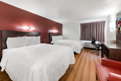 Photo 2 - Red Roof Inn PLUS+ Columbus - Worthington
