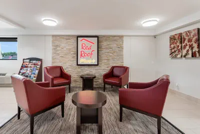 Photo 5 - Red Roof Inn PLUS+ Columbus - Worthington