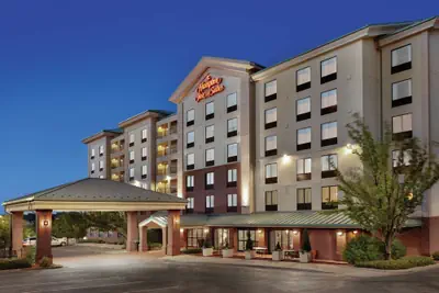 Photo 2 - Hampton Inn & Suites Denver - Cherry Creek