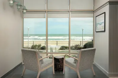 Photo 4 - Courtyard by Marriott Virginia Beach Oceanfront/North 37th Street