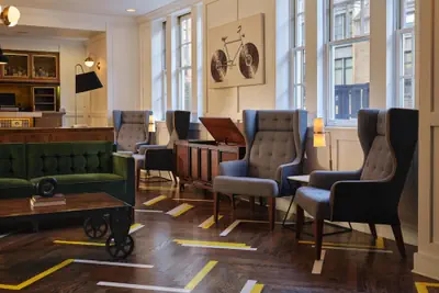 Photo 2 - ACME Hotel Chicago, Outset Collection by Hilton