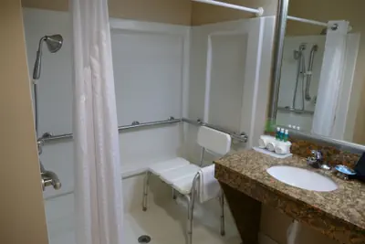 Photo 4 - Holiday Inn Express Greensburg by IHG