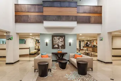 Photo 4 - Wingate by Wyndham Chicago Schaumburg