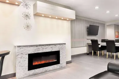 Photo 5 - Microtel Inn & Suites by Wyndham Florence/Cincinnati Airport