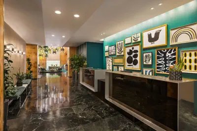 Photo 4 - The Delphi Hotel