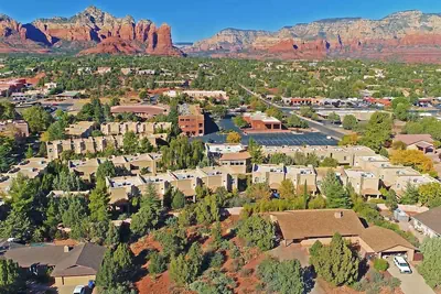 Photo 2 - Sedona Springs Resort