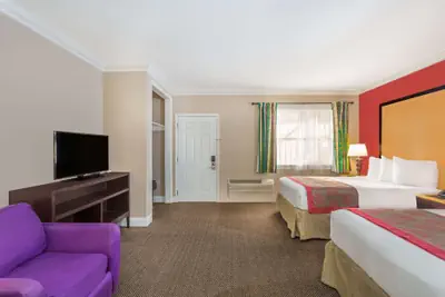 Photo 5 - Ramada by Wyndham Miami Springs/Miami International Airport