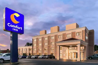 Photo 2 - Comfort Inn Red Horse Frederick