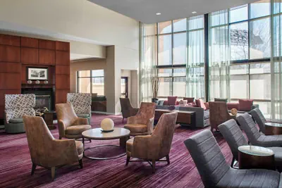 Photo 3 - Courtyard by Marriott Newark Elizabeth