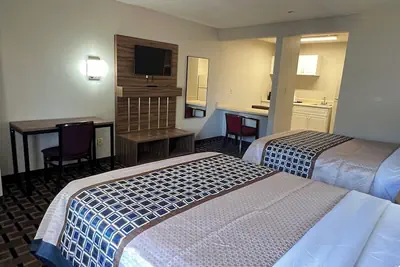 Photo 5 - Country Hearth Inn & Suites Augusta